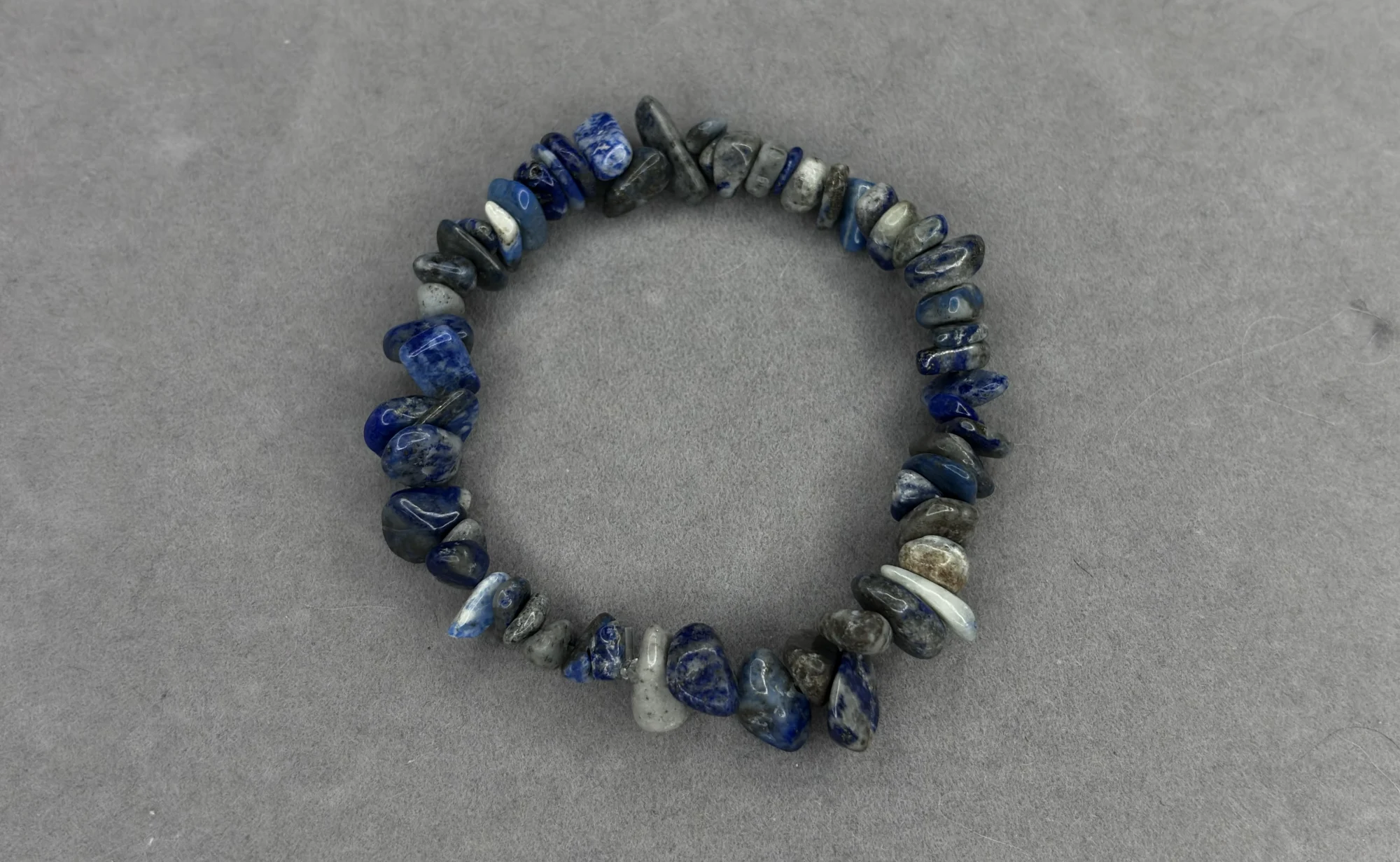 Pulsera lapislázuli piedra picada