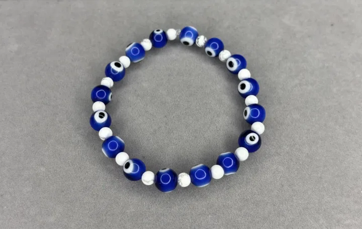 Pulsera Howlita + Ojos Turcos Azules