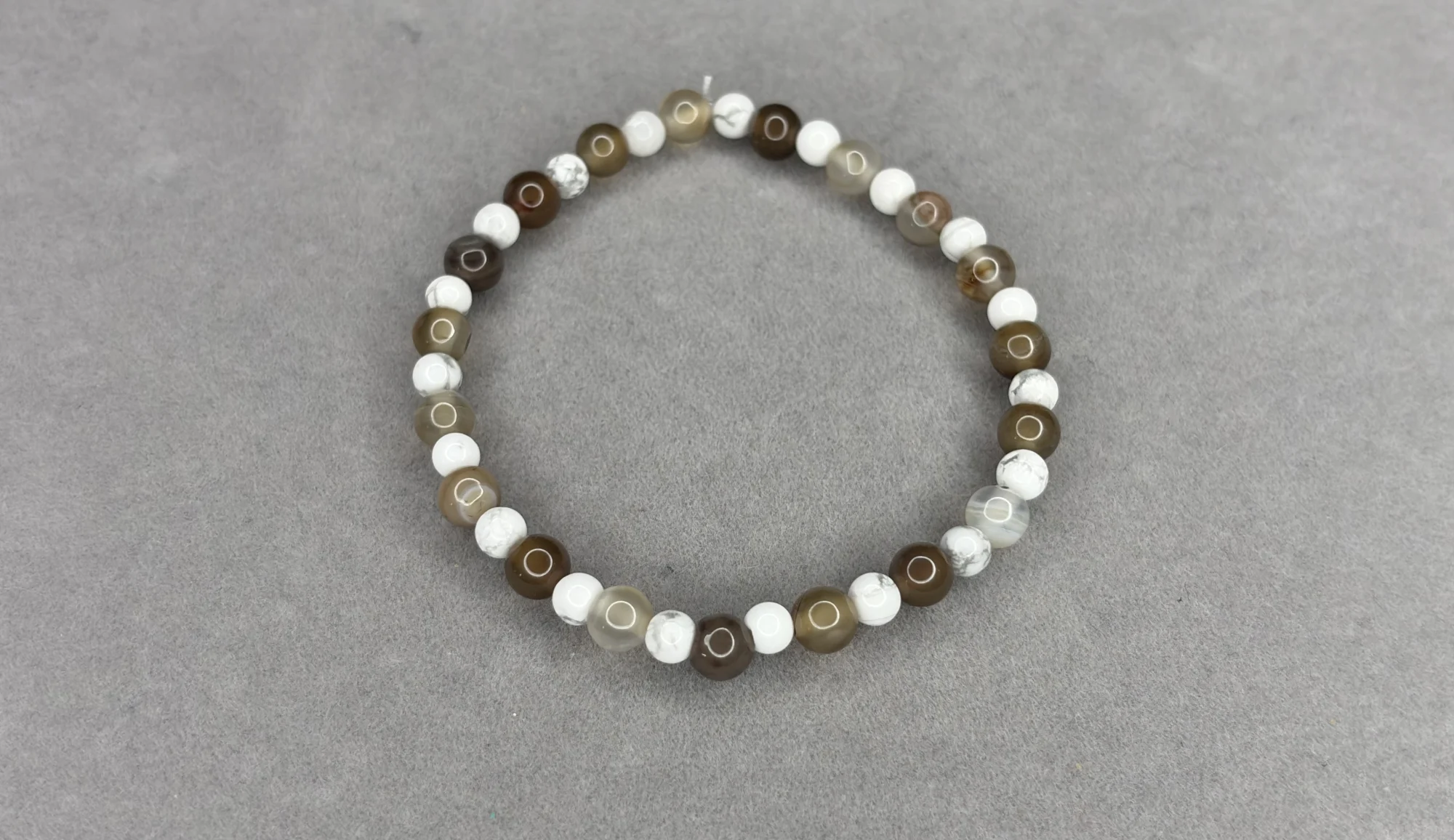 Pulsera Ágata Botswana + Howlita