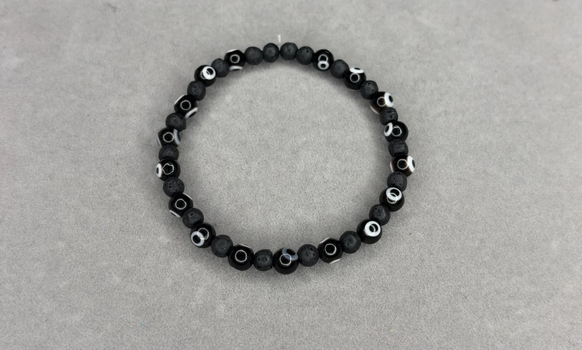 Pulsera Piedra Volcánica + Ojos Turcos Negros